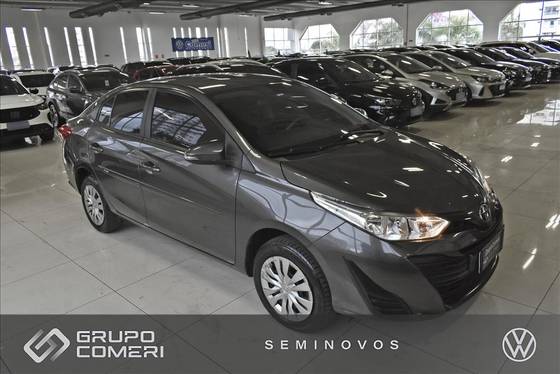 TOYOTA YARIS 1.5 16V FLEX SEDAN XL LIVE MULTIDRIVE